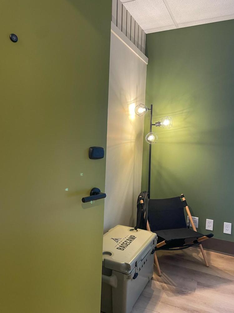 Albergue Zenith Basecamp Duluth Exterior foto